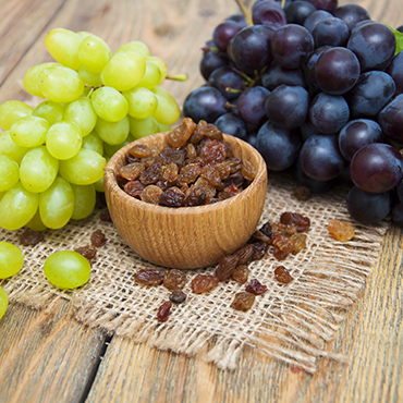 how long after eating grapes will a dog get sick