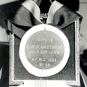 Black and white image of Simon the cat's PDSA Dickin Medal